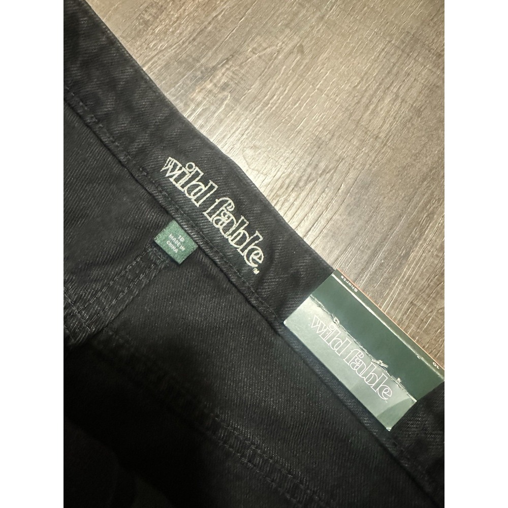 Wild Fable NWT Cut Off Shorts Size 10 - Picture 2 of 3